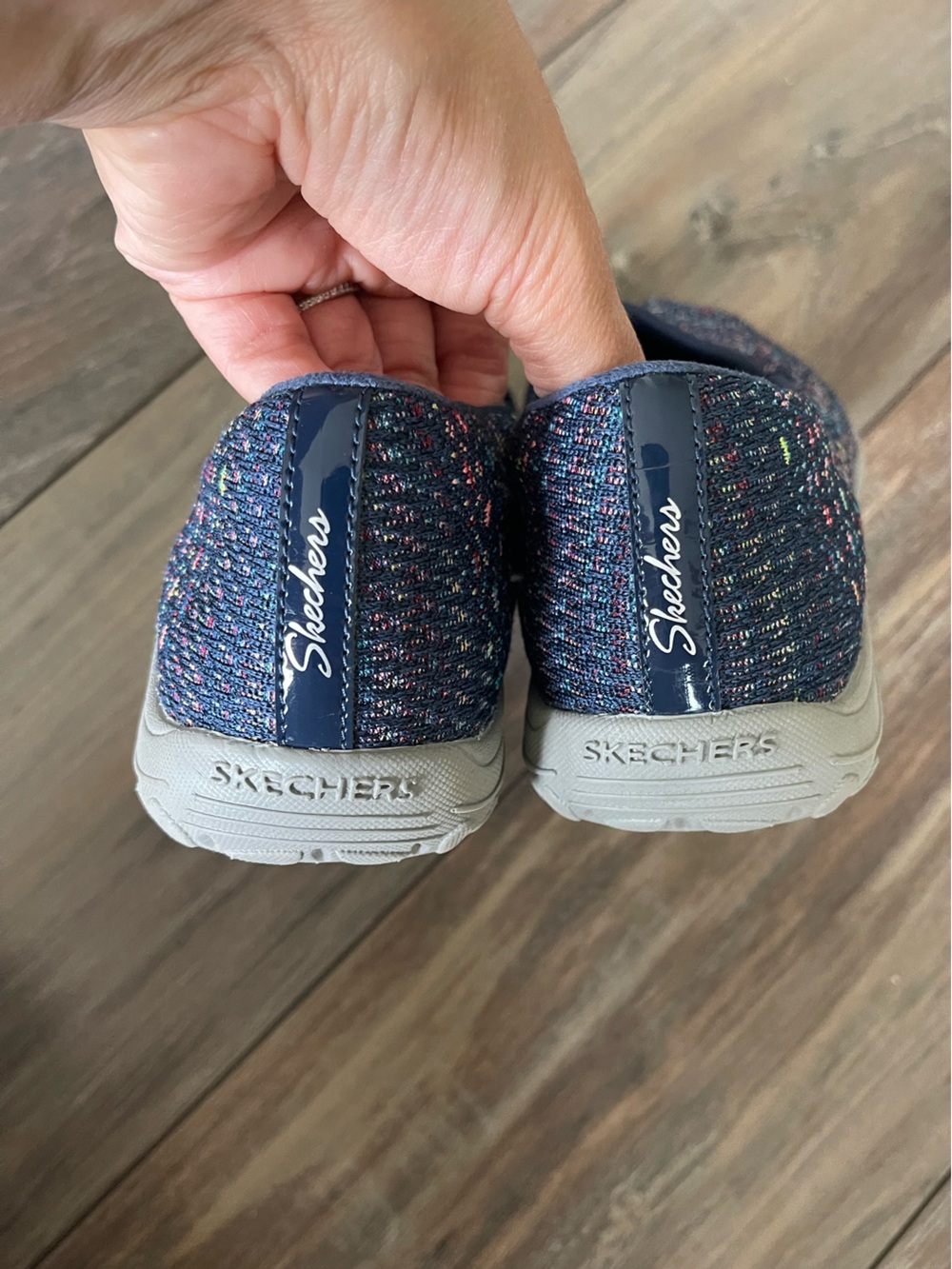 Skechers Women's Relaxed Fit: Reggae Fest - Wicker slip-on Navy shoe Size US 8 - Picture 10 of 11